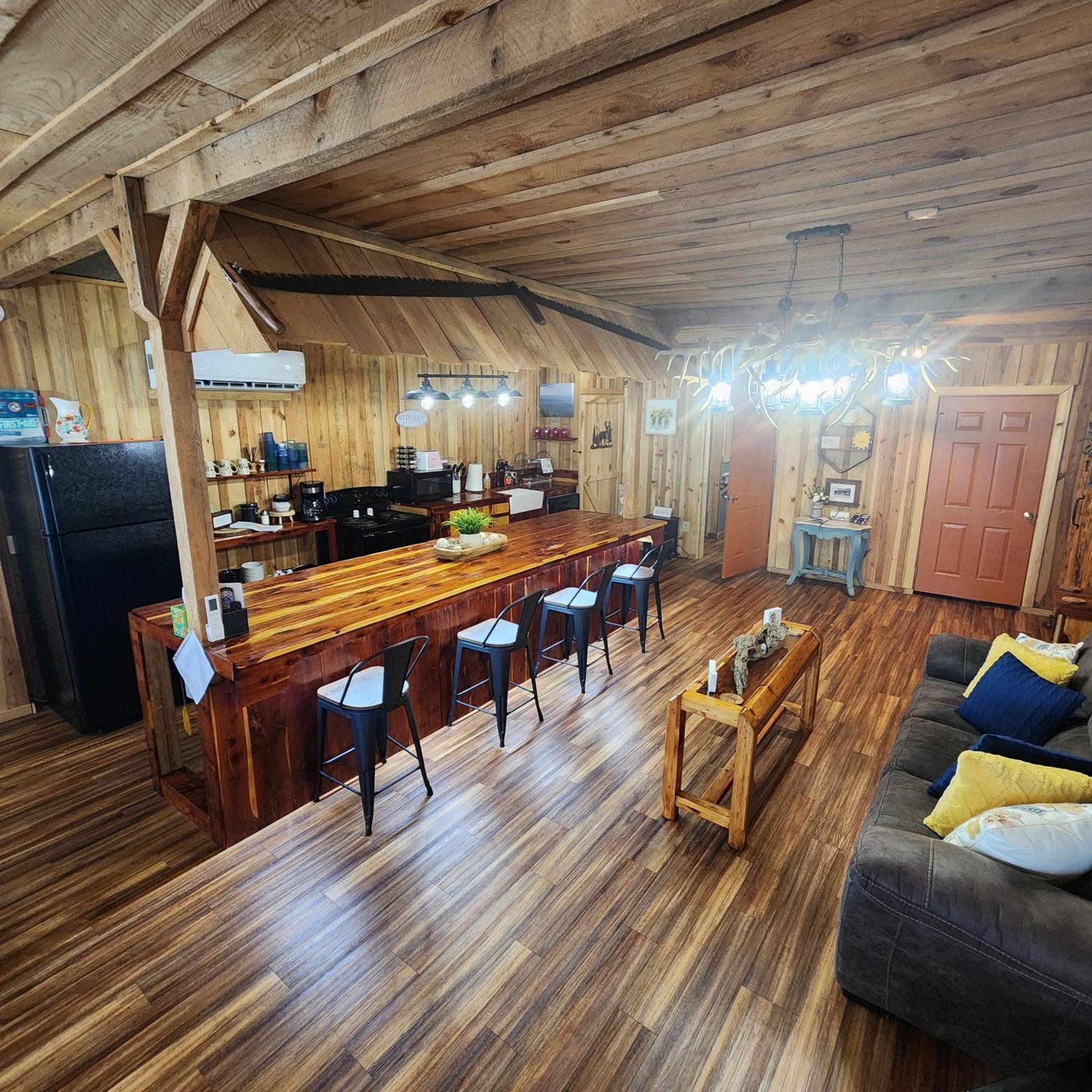 Unique Country Cabin Meets Farmhouse Modern!!! Mena Exterior foto
