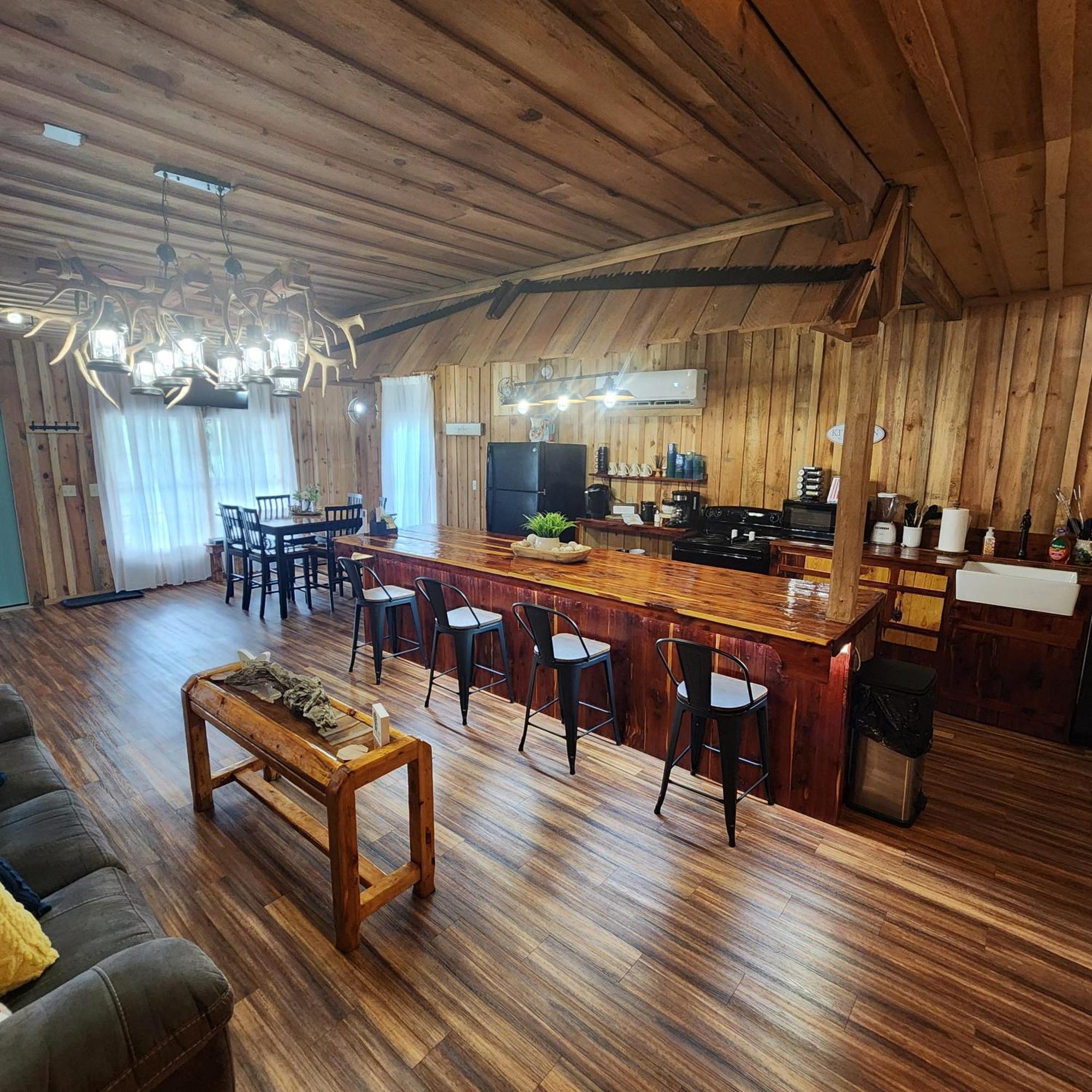 Unique Country Cabin Meets Farmhouse Modern!!! Mena Exterior foto