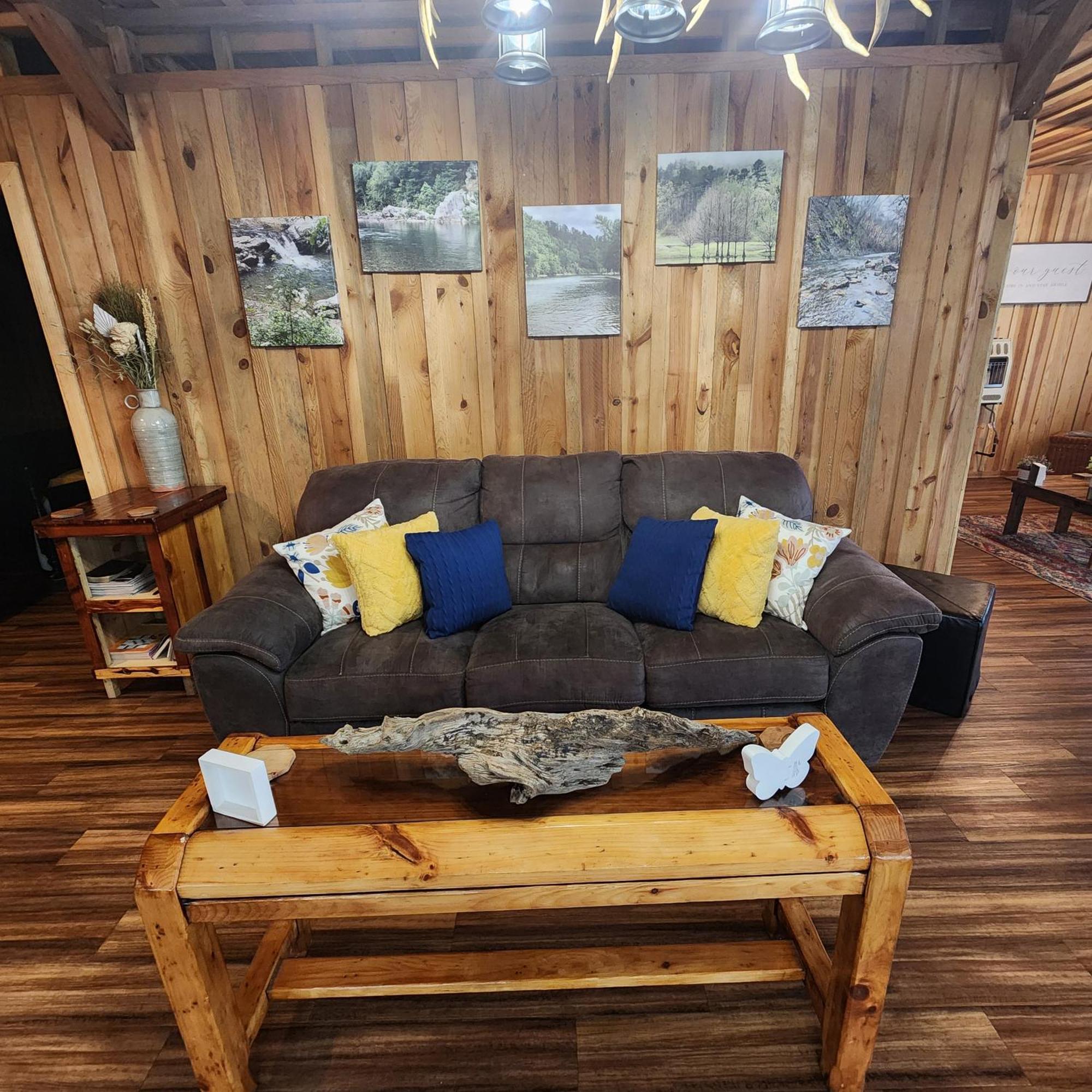 Unique Country Cabin Meets Farmhouse Modern!!! Mena Exterior foto